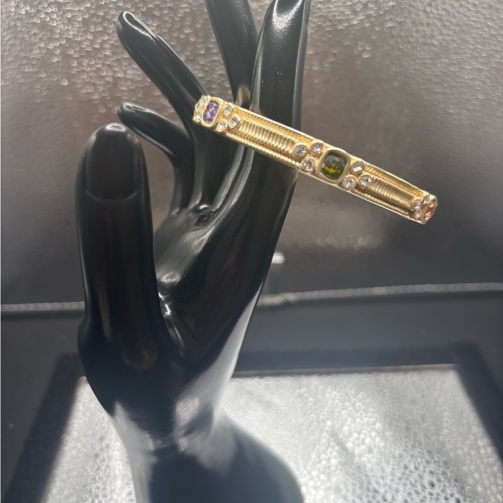 Gold bangle with genuine stones magnetic clasp